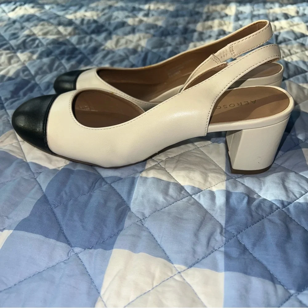 AEROSOLES Two-Tone Cream Slingback Heels with Black Cap Toe - Picture 5 of 8